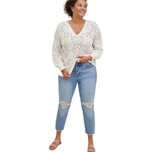 Torrid NWOT Size 6X - ivory pointelle hooded drop shoulder sweater - Picture 2 of 13